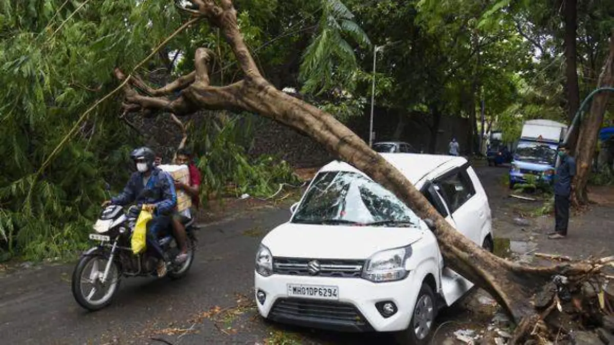 Ciclón India-AFP